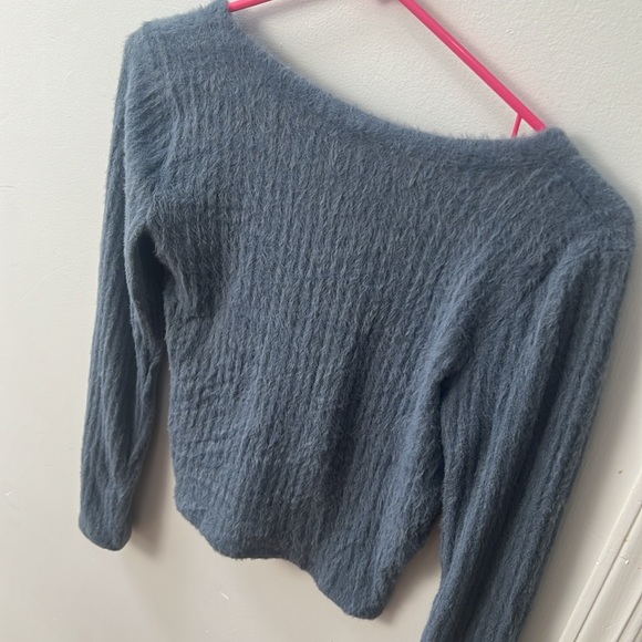 Hollister California Size Medium blue sweater fuzzy super soft button top shirt - Picture 10 of 13